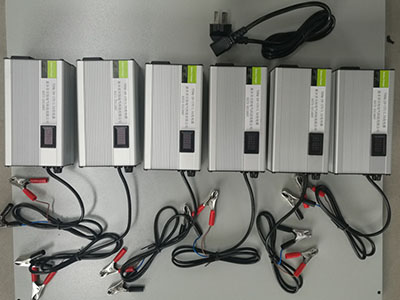 湖北17V/1.5A锂电池充电机